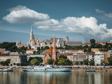 Budapešť